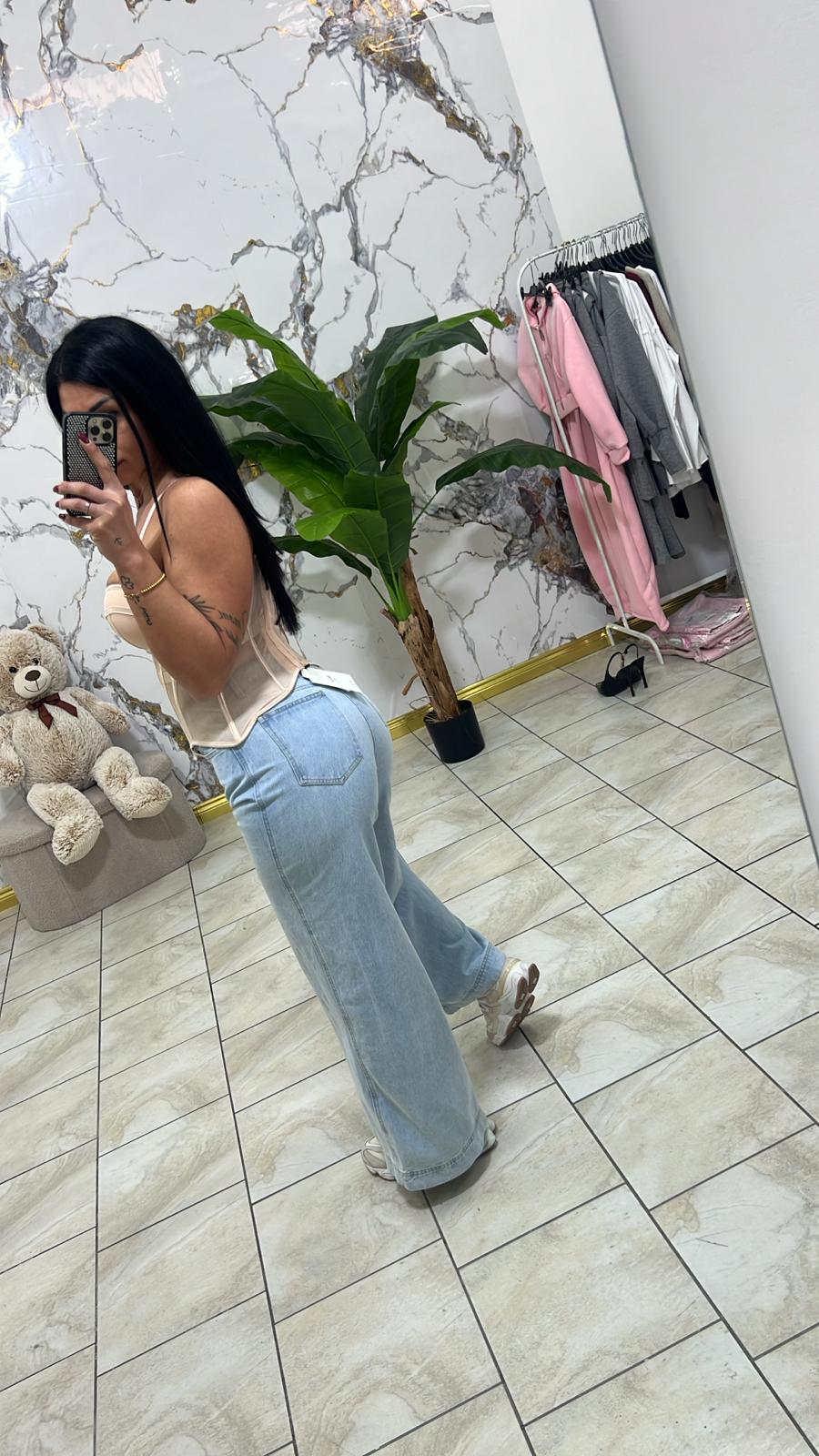 Jeans Stream