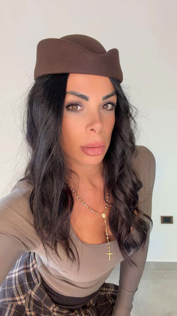 Cappello Hostess Brown